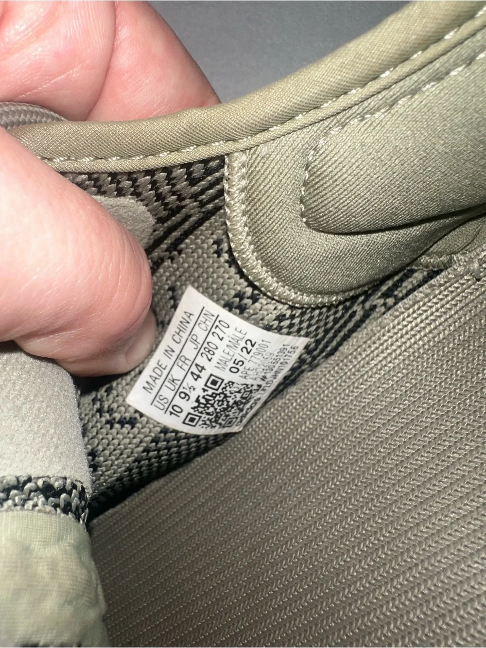 Boost 350 V2 Sneakers - Olive/Black